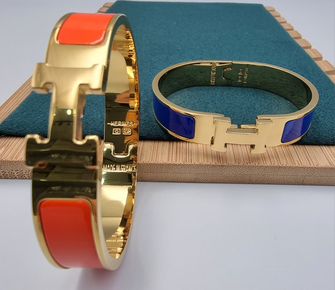 Luxury H Enamel Bracelet